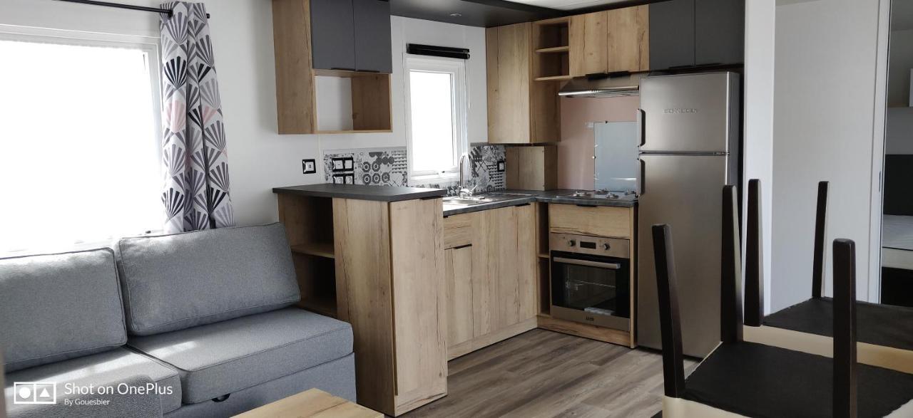 Camping La Garenne De Moncourt Rue  Esterno foto