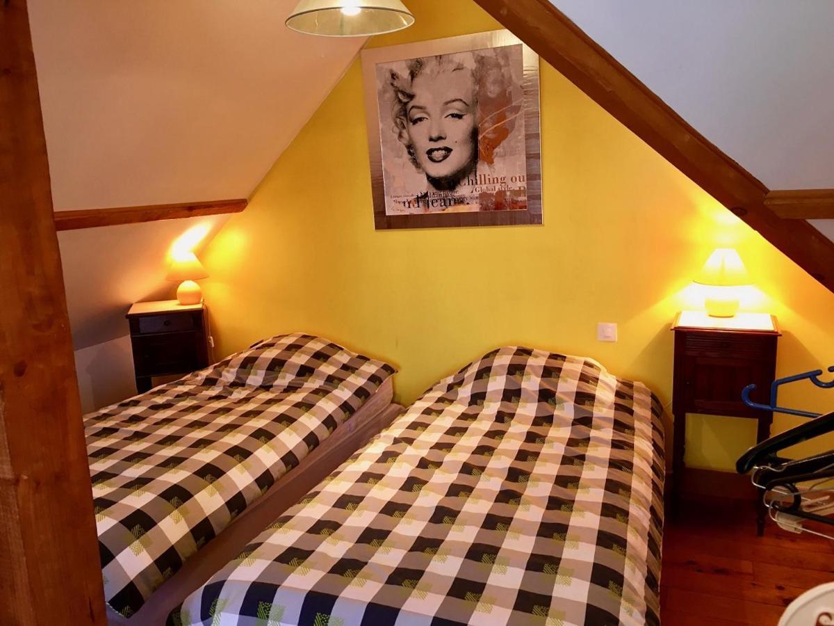 Camping La Garenne De Moncourt Rue  Esterno foto