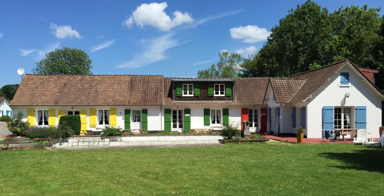 Camping La Garenne De Moncourt Rue  Esterno foto