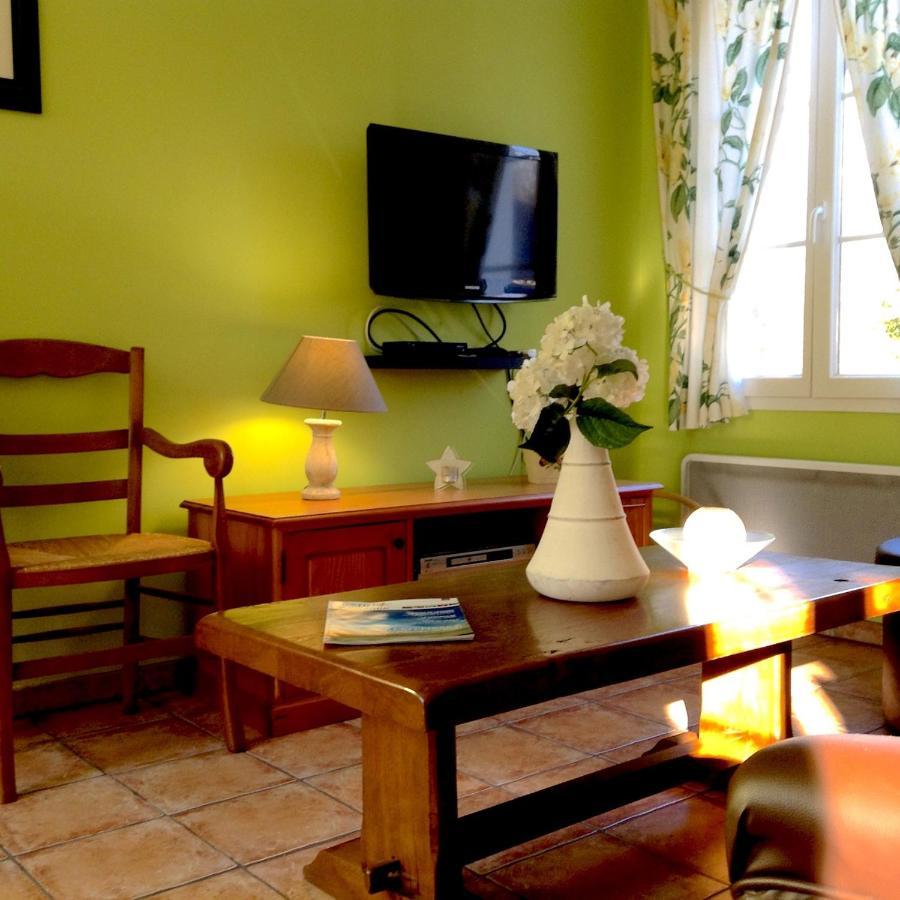 Camping La Garenne De Moncourt Rue  Esterno foto